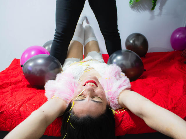 SaharaKmm - Live sex cam - 11576968