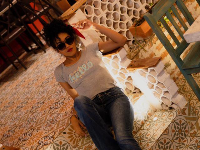 SalmaJoness - Live porn &amp; sex cam - 11584652