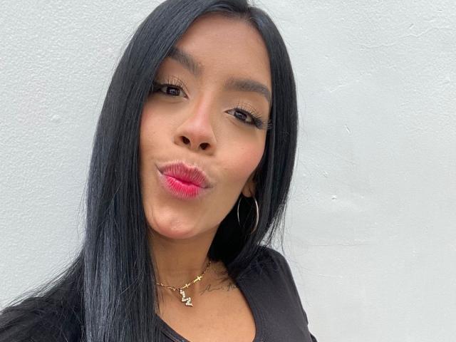 BelindaDecker - Live porn &amp; sex cam - 11587000