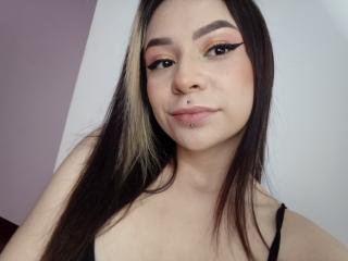 ZoeThompson - Live porn &amp; sex cam - 11597728