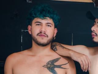 DamianAndJupiter - Live porn & sex cam - 11602088