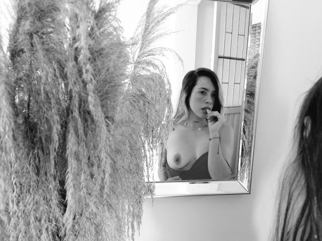 ValentinaSwift - Sexe cam en vivo - 11636892