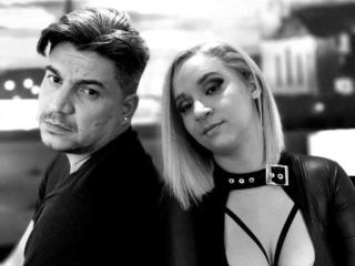 ChloeAndNick - Live sexe cam - 11666472