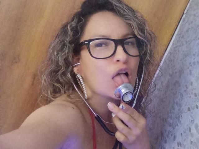 EroticSasha - сексуальная веб-камера в реальном времени - 11671012