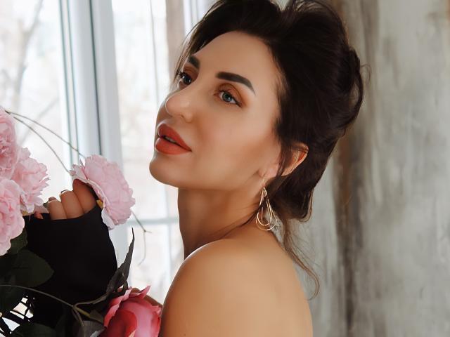 SimoniGrace - Sexe cam en vivo - 11675120