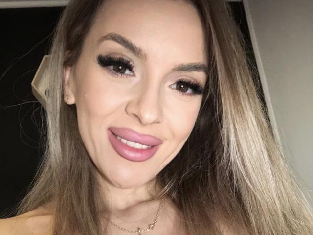 SophieDeee - сексуальная веб-камера в реальном времени - 11700020