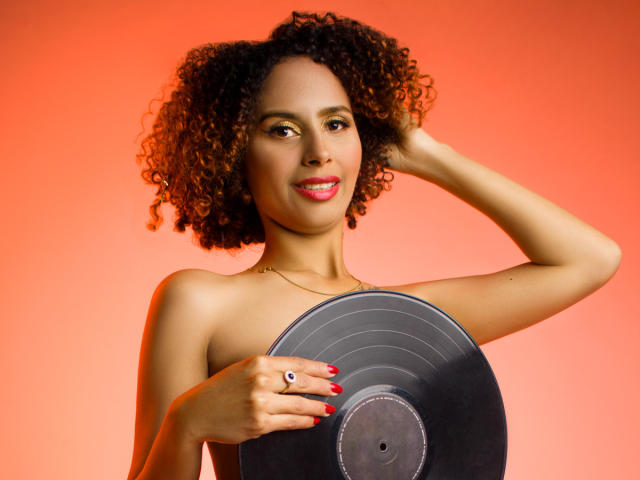 VanesaRusi - Live sex cam - 11708984