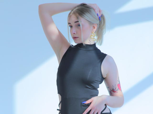 AlinaRogers - Live sexe cam - 11712328