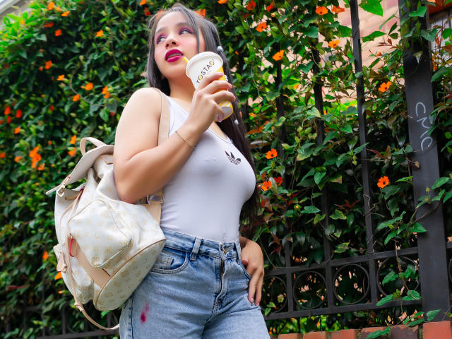 KloeThompson - Live sex cam - 11718644