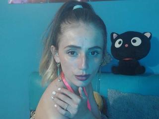 MiaSmith69 - Live sex cam - 11736944