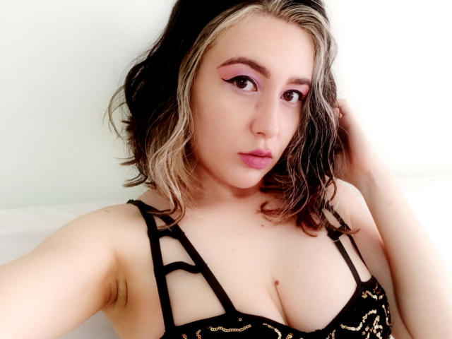 MabyLegrand - Live porn &amp; sex cam - 11737304