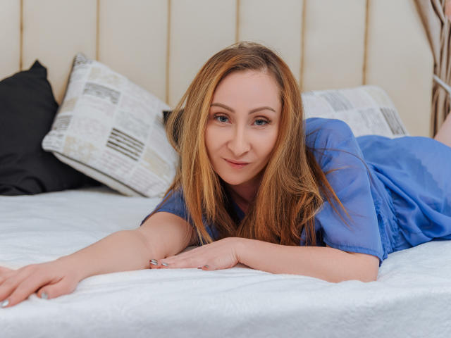 GwenStark - Live porn &amp; sex cam - 11749524