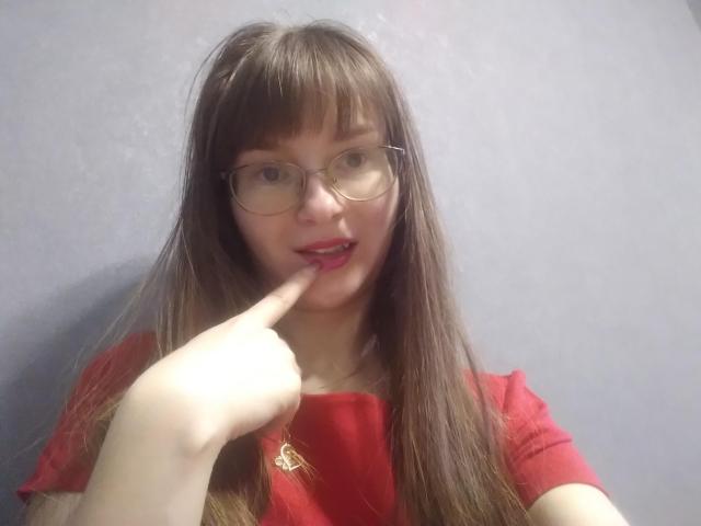 KiraGoldens - Live porn &amp; sex cam - 11751884