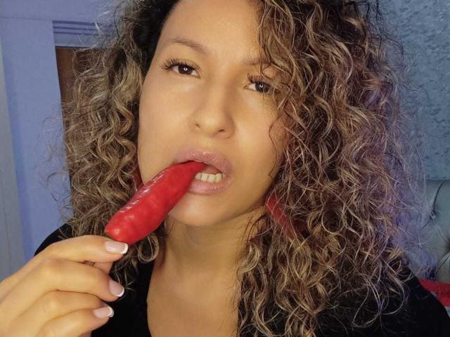 EroticSasha - сексуальная веб-камера в реальном времени - 11752200