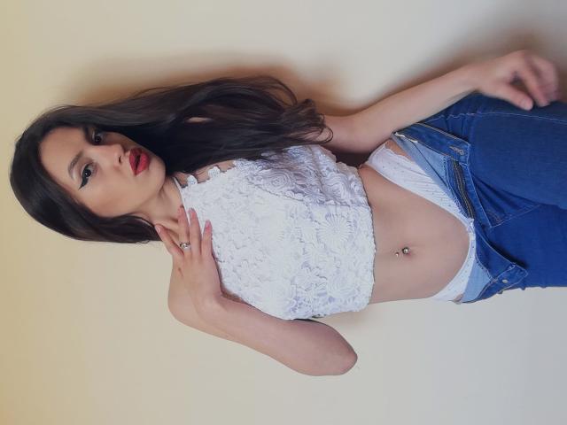 VievienneClemente - Live porn &amp; sex cam - 11753564