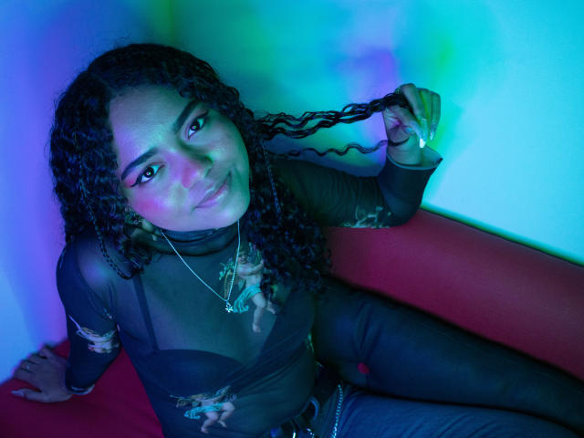 VanesaBukr - Élő pornó és szexkamera - 11783248