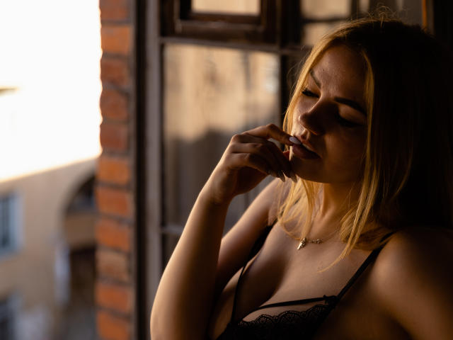 EmilyKeely - Sexe cam en vivo - 11783820