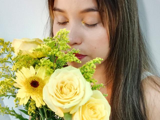 MartinaYoung - Live sex cam - 11789648