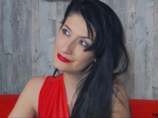 BeaMoonn - Live sex cam - 11795388