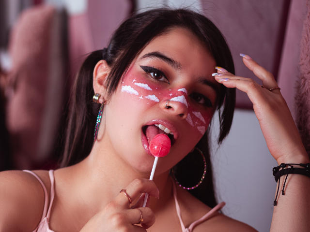 MiaJoness - Live sex cam - 11821516