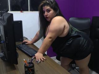 LeslyAddams - Live porn &amp; sex cam - 11822668