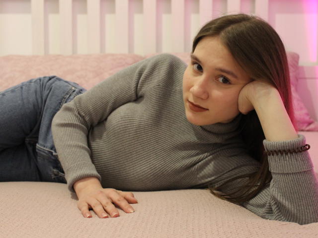 ElizabethCross - Live sex cam - 11835392