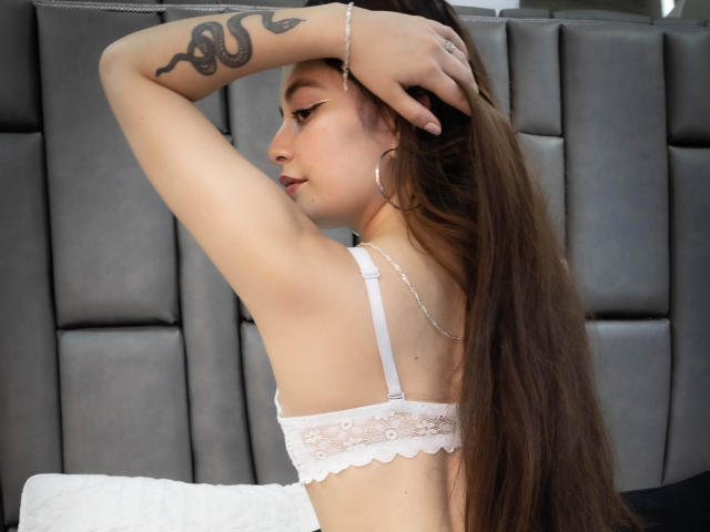 DaniaMiller - Sexe cam en vivo - 11840984