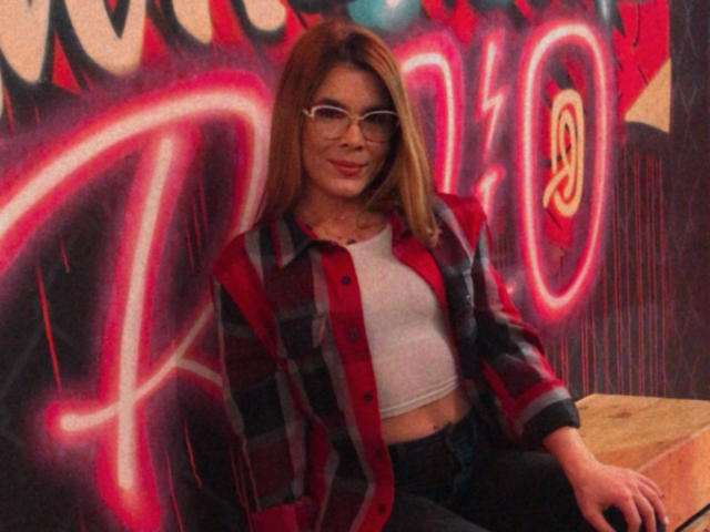 LiaBenson - Live Sex Cam - 11852892