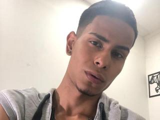 AbelMontana - Live porn & sex cam - 11873920