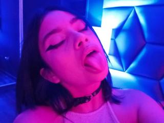 AmelieLoiret - Live porn &amp; sex cam - 11875028