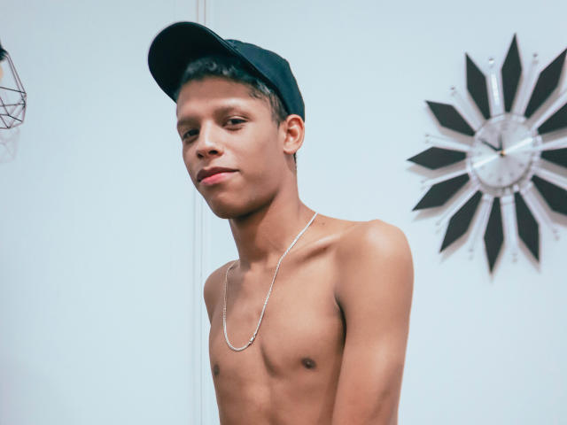 RyanWills - Live porn &amp; sex cam - 11891852