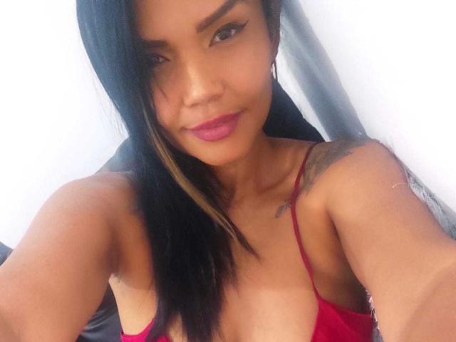 ShalomExoticX - Live porn &amp; sex cam - 11912676