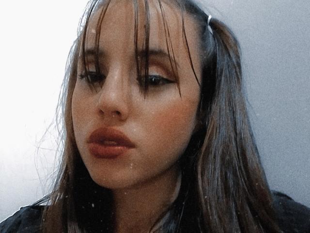GraceRogers - Live sex cam - 11918820