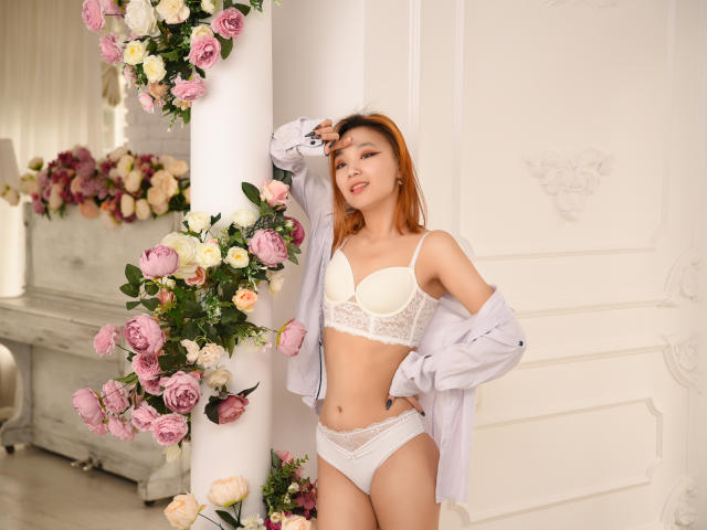 MillaWaves - Live sex cam - 11919736