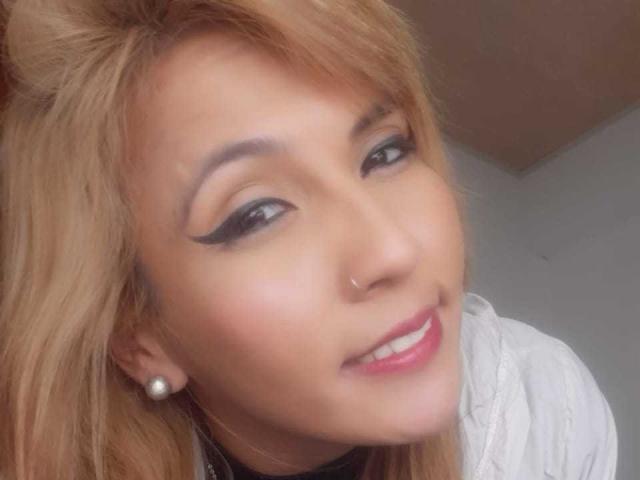 GiselleLacout - Live sex cam - 11965004