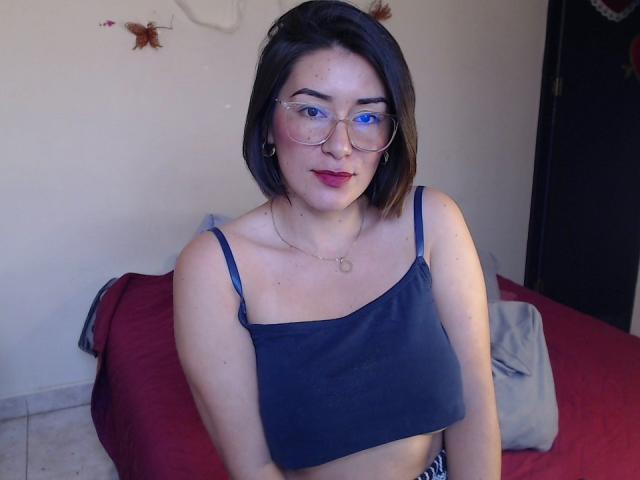 Maloryxx - Live porn &amp; sex cam - 11988040