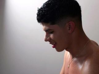 MathiieuJohns - Sexe cam en vivo - 11992568