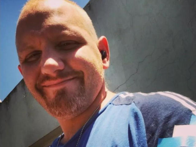 ClydeBlue - Live Sex Cam - 11993196