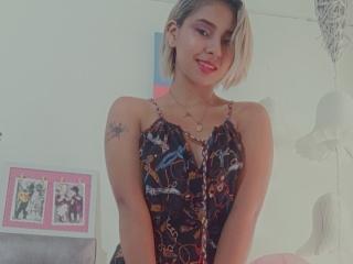 AliceAbernaty - Sexe cam en vivo - 11998668