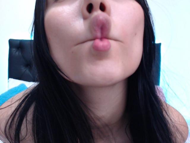 DeisyWest - Porno na żywo i seks kamera - 12015648