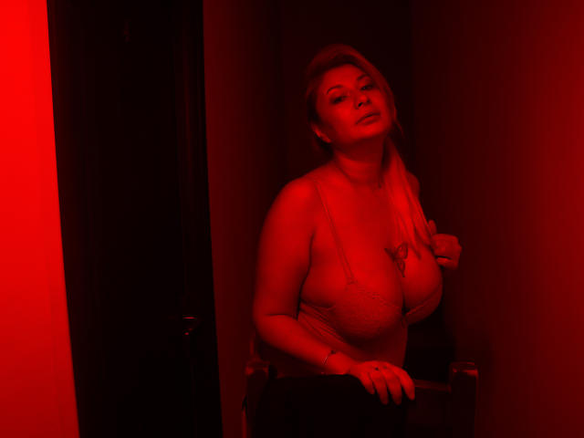 OliviaBlaire - Live sex cam - 12018916
