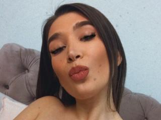 AlmaCortez - Live Sex Cam - 12019168