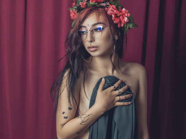 ConnieLuna - Live Sex Cam - 12023604