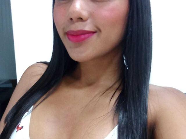 LissReyes - Sexe cam en vivo - 12031956