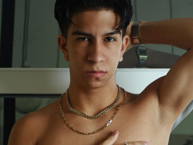 AnderMarshall - Sexe cam en vivo - 12041952