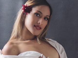 EstrellaHarryson - Live Sex Cam - 12045316