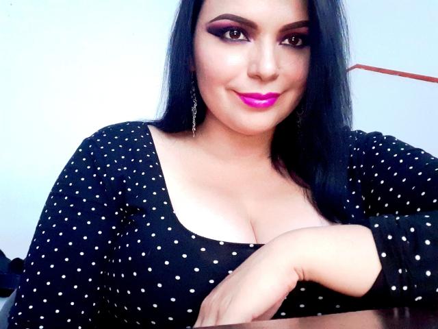 EmmaGreey - Live sex cam - 12052084