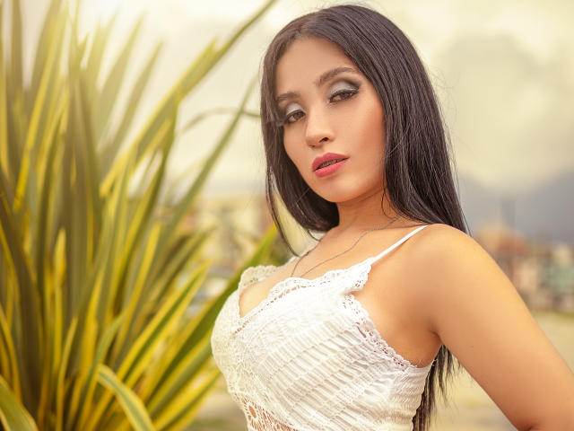 MeganButler - Live sex cam - 12052488