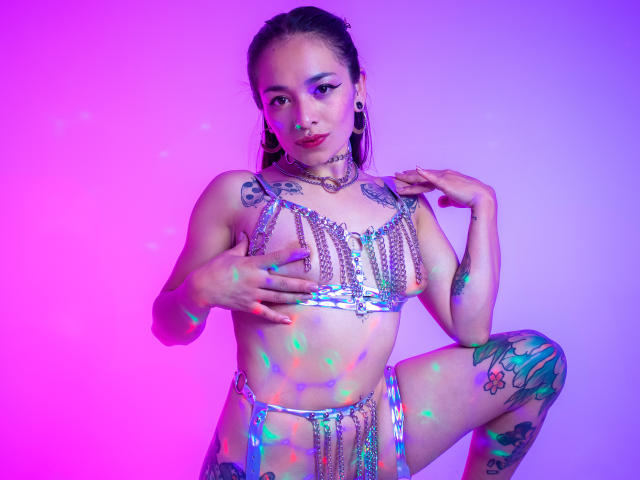 AlixColeman - Live sexe cam - 12055744