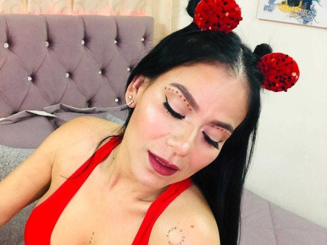 MiaSpencer - Live sex cam - 12073500